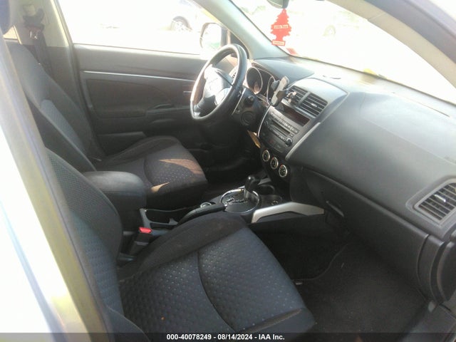 2011 MITSUBISHI OUTLANDER SPORT JA4AR4AU2BZ000724 Photo 4