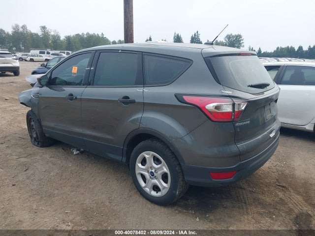 Ford ESCAPE S 2017 1FMCU0F76HUB82132 Image 3