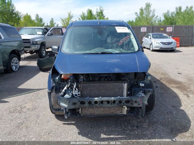 NM0GS9F77J1370064 Ford Transit Connect Xlt