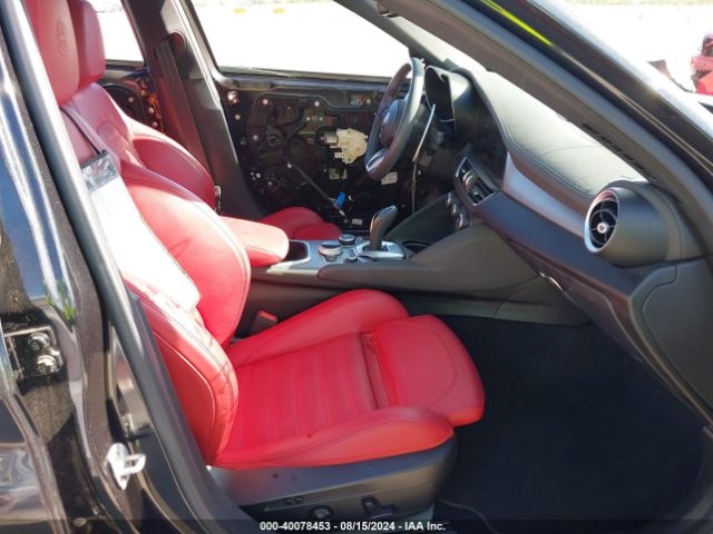 ZARFAMBN3N7665776 Alfa Romeo Giulia Veloce Ti Rwd