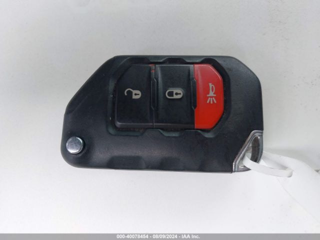 1C4HJXDG5NW133471 Jeep Wrangler Unlimited Sport 4x4