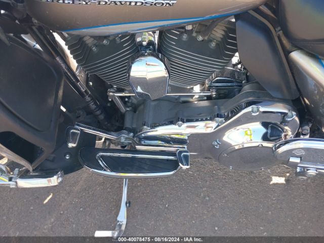 2016 HARLEY-DAVIDSON FLTRUSE 1HD1TAN19GB959185 Photo 8