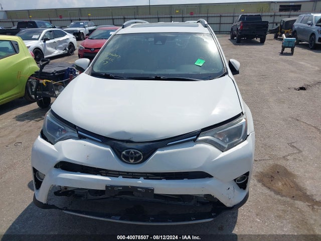 Toyota Rav4 Xle 2017 JTMWFREV3HJ721713 Image 12