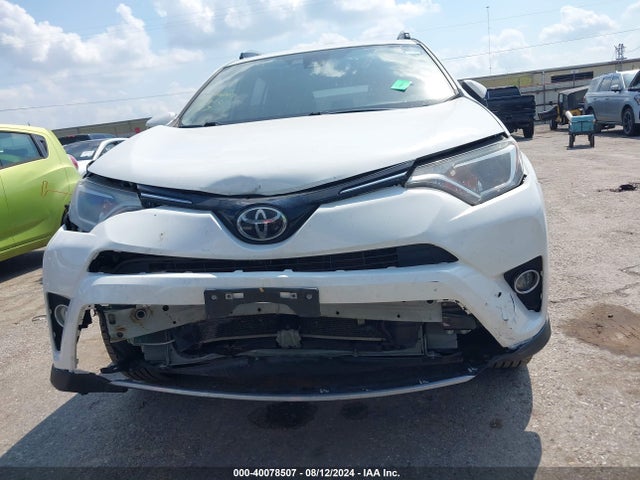 Toyota Rav4 Xle 2017 JTMWFREV3HJ721713 Image 6