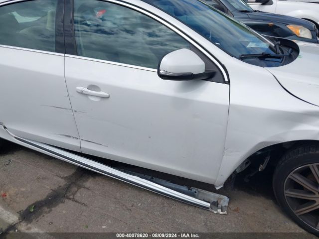 LYV402TK0JB172642 Volvo S60 Inscription T5