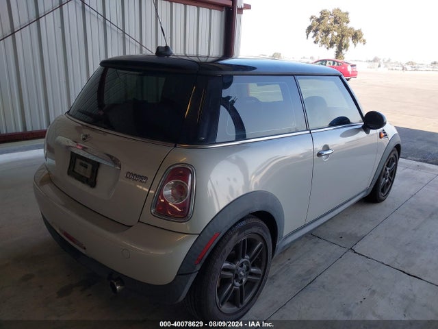 2013 MINI HARDTOP WMWSU3C5XDT544674 Photo 3
