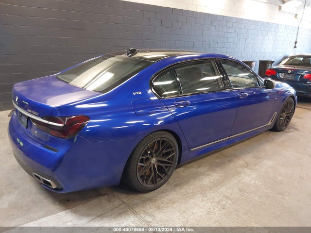 BMW M760i Xdrive 2018 WBA7H6C50JG614537 Image 4