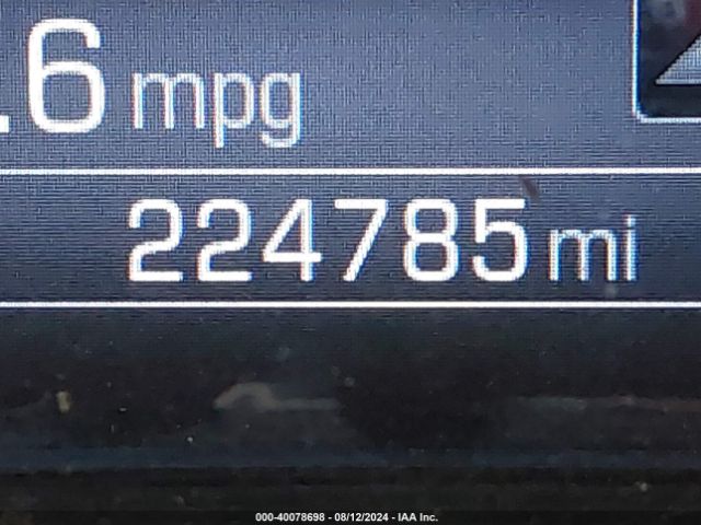 3GTU2VEC0EG217529 GMC Sierra 1500 Slt