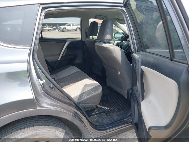 Toyota RAV4 LE 2015 JTMZFREV9FD061198 Image 8