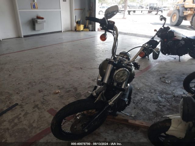 2016 HARLEY-DAVIDSON FXDB 1HD1GXM17GC328079 Photo 4