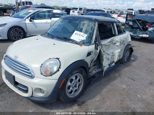 2013 MINI HARDTOP WMWSU3C57DT678834 Photo 1