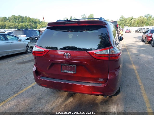 Toyota Sienna Xle 7 Passenger 2015 5TDDK3DC5FS123932 Image 16