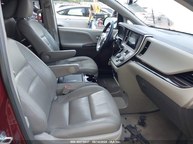 Toyota Sienna Xle 7 Passenger 2015 5TDDK3DC5FS123932 Image 5