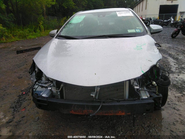 Toyota COROLLA LE 2017 2T1BURHE9HC930305 Image 6