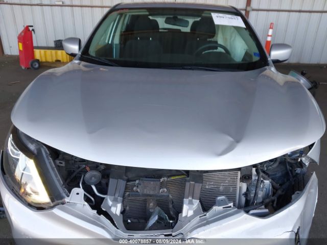 JN1BJ1CR8KW338576 Nissan Rogue Sport S