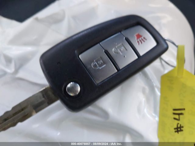 JN1BJ1CR8KW338576 Nissan Rogue Sport S