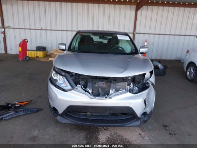 JN1BJ1CR8KW338576 Nissan Rogue Sport S