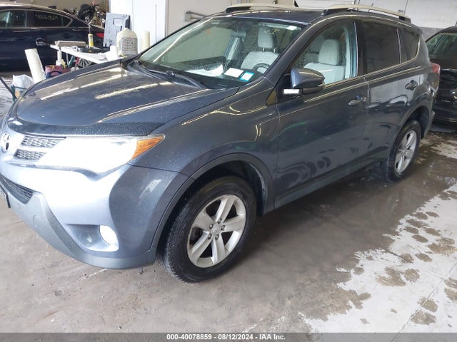 Toyota Rav4 Xle 2014 2T3RFREV6EW211981 Image 2