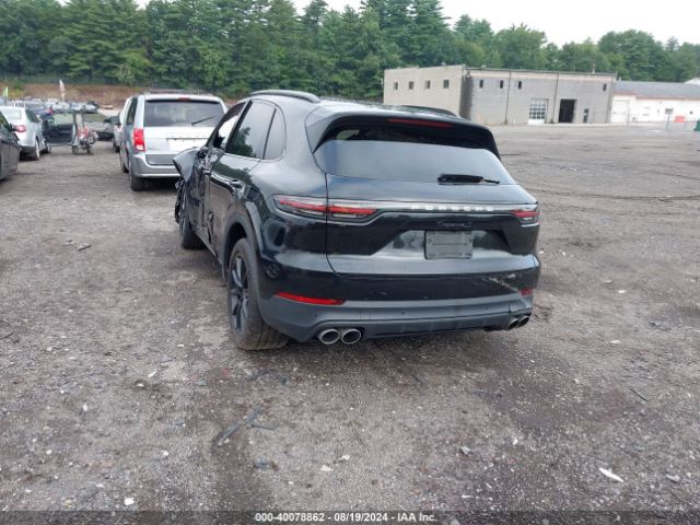 WP1AB2AY5KDA62888 Porsche CAYENNE S