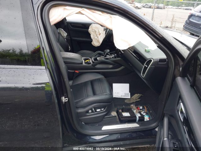 WP1AB2AY5KDA62888 Porsche CAYENNE S