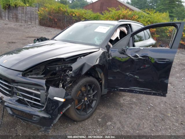WP1AB2AY5KDA62888 Porsche CAYENNE S