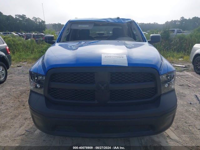 3C6RR7KG9PG662236 RAM 1500 Classic Tradesman  4x4 5'7 Box