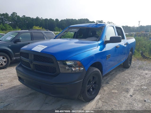 3C6RR7KG9PG662236 RAM 1500 Classic Tradesman  4x4 5'7 Box