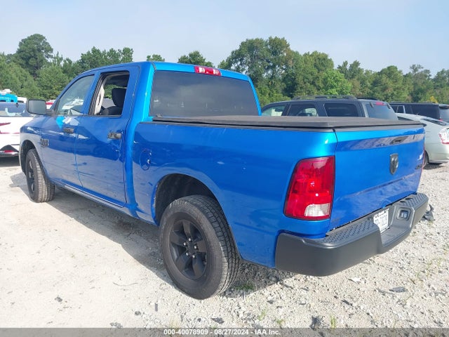 3C6RR7KG9PG662236 RAM 1500 Classic Tradesman  4x4 5'7 Box