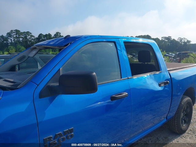 3C6RR7KG9PG662236 RAM 1500 Classic Tradesman  4x4 5'7 Box