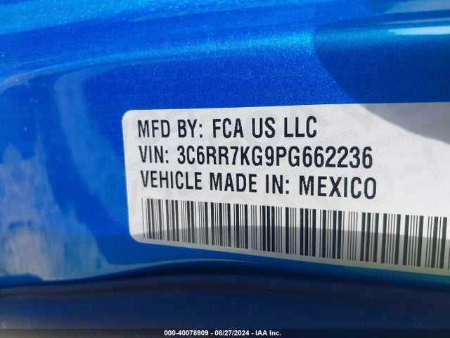 3C6RR7KG9PG662236 RAM 1500 Classic Tradesman  4x4 5'7 Box
