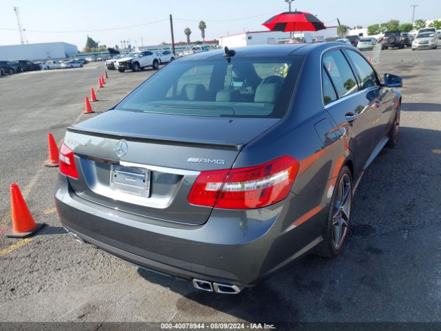 2013 MERCEDES-BENZ E 63 AMG WDDHF7EB7DA756886 Photo 3