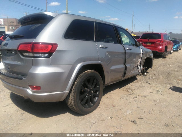1C4RJFAG2HC958599 Jeep Grand Cherokee Altitude 4x4