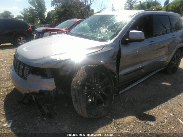 1C4RJFAG2HC958599 Jeep Grand Cherokee Altitude 4x4