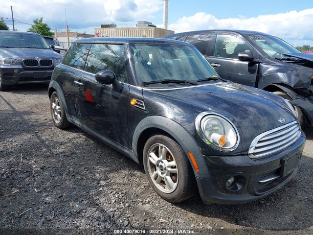 2013 MINI HARDTOP WMWSU3C51DT687173 Photo 0