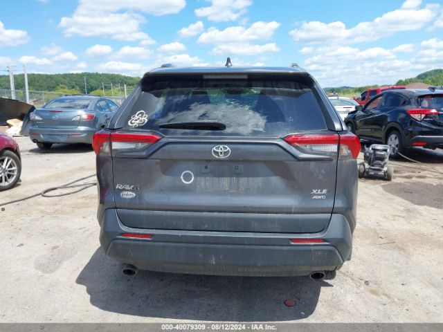 2T3P1RFV5MC194420 Toyota Rav4 Xle