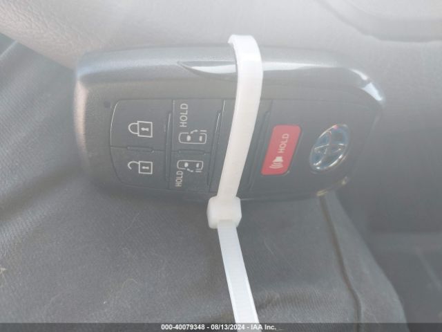 5TDESKFC7PS104909 Toyota Sienna Platinum