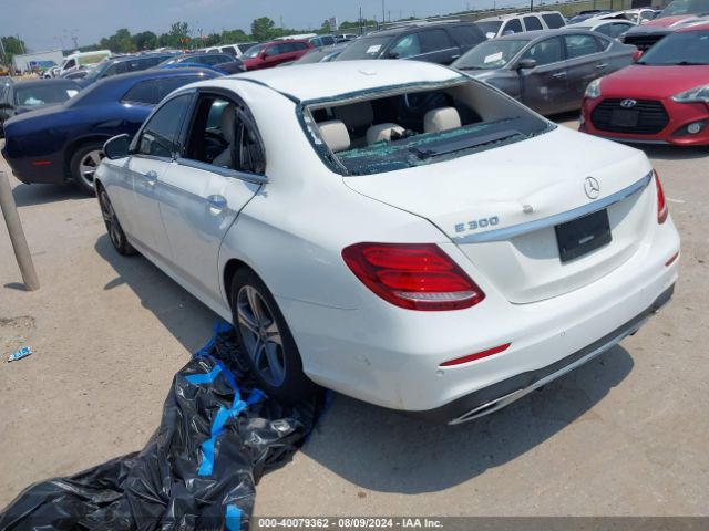 WDDZF4JBXJA456022 Mercedes-Benz E 300