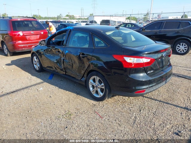 Ford FOCUS SE 2014 1FADP3F28EL245468 Image 3