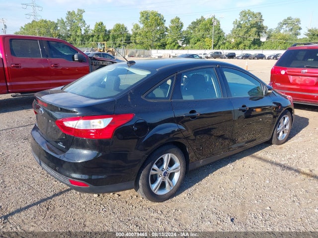 Ford FOCUS SE 2014 1FADP3F28EL245468 Image 4