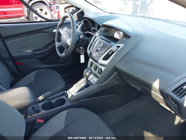 Ford FOCUS SE 2014 1FADP3F28EL245468 Image 5