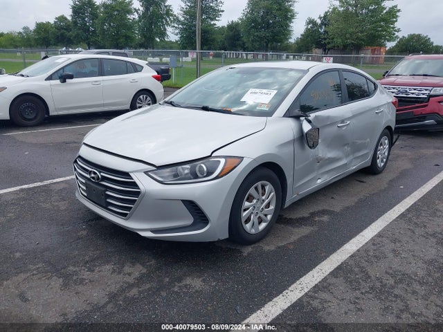 Hyundai ELANTRA SE 2017 5NPD74LF2HH206827 Image 2