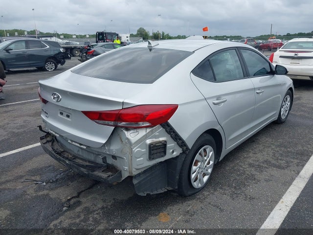 Hyundai ELANTRA SE 2017 5NPD74LF2HH206827 Image 4