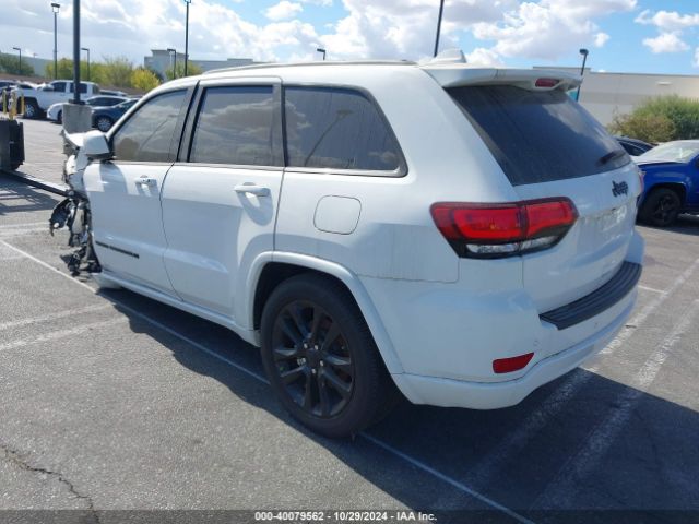 1C4RJEAG1NC155076 Jeep Grand Cherokee Wk Laredo X 4x2