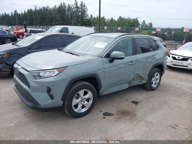 Toyota Rav4 Xle 2020 2T3W1RFV4LC038685 Image 2