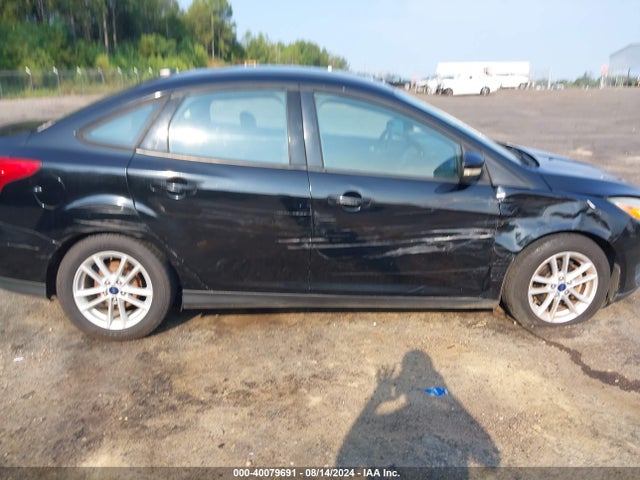 Ford FOCUS SE 2017 1FADP3F29HL247881 Image 13