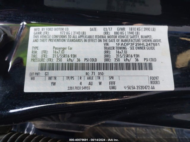 Ford FOCUS SE 2017 1FADP3F29HL247881 Image 9
