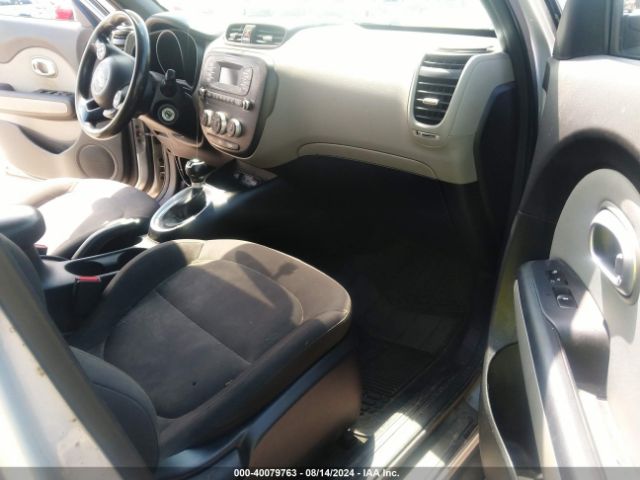 KNDJN2A2XG7852231 KIA Soul