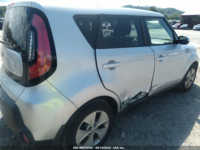 KNDJN2A2XG7852231 KIA Soul