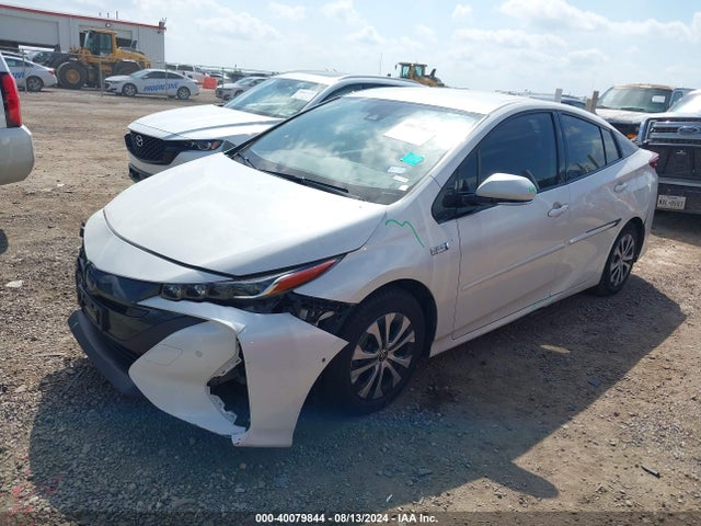 Toyota Prius Prime Limited 2020 JTDKARFP3L3159726 Image 2