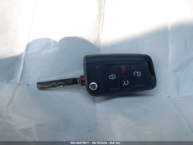 3VWN57BU6LM072190 Volkswagen Jetta 1.4t R-line/1.4t S